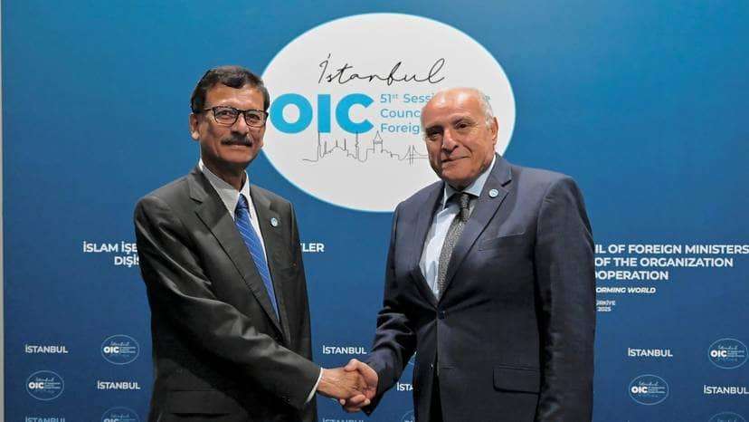 Algeria and Bangladesh Explore Stronger Economic Ties During High-Level Meeting in Istanbul.jpeg